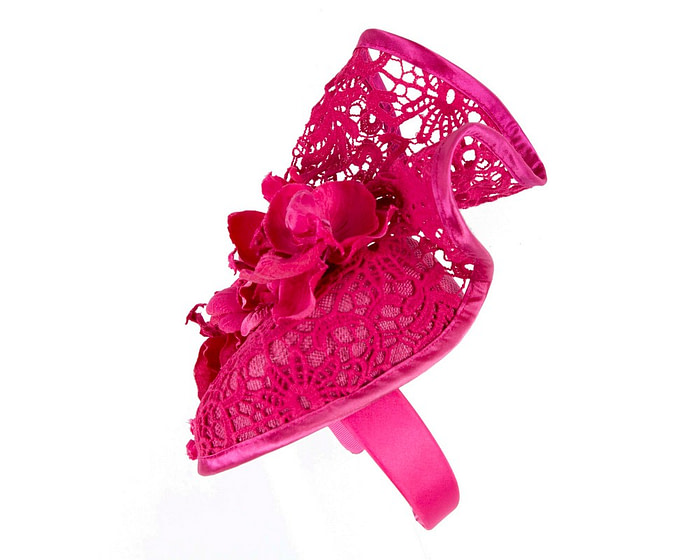 Fuchsia lace covered pillbox fascinator - Image 3