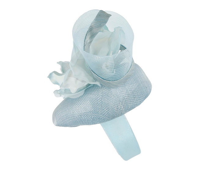 Light blue pillbox fascinator with flower by Fillies Collection - Image 3