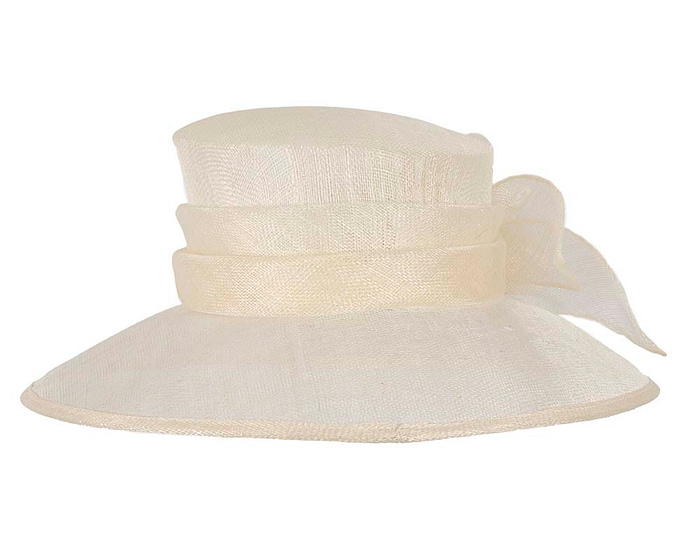 Large cream sinamay racing hat - Image 3