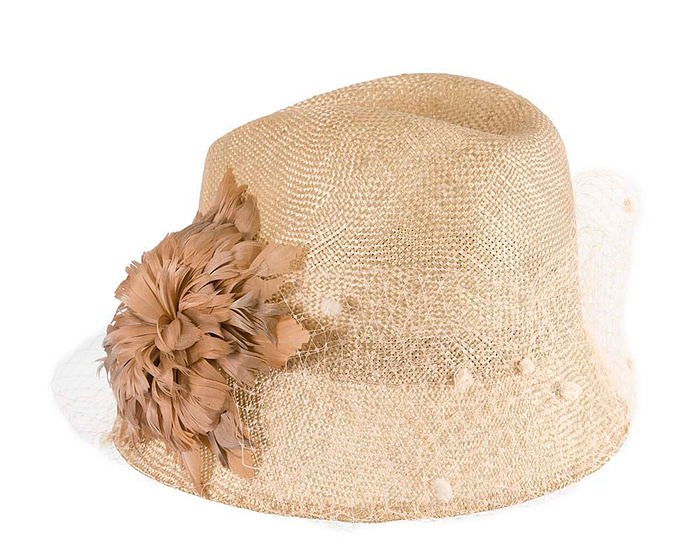 Straw fedora hat with feather flower - Image 3