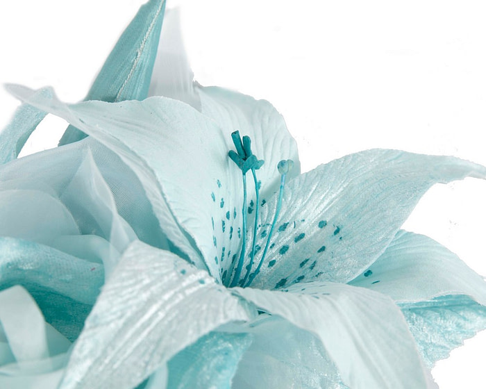 Large Blue flower fascinator by Max Alexander - Image 3