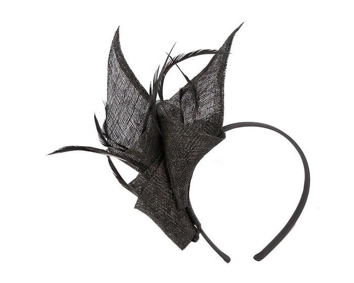 Black sinamay fascinator by Max Alexander - Image 2