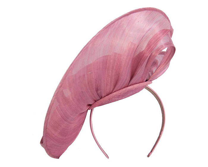 Large dusty pink silk abaca heart fascinator - Image 4