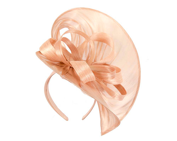 Large nude silk abaca heart fascinator - Image 2