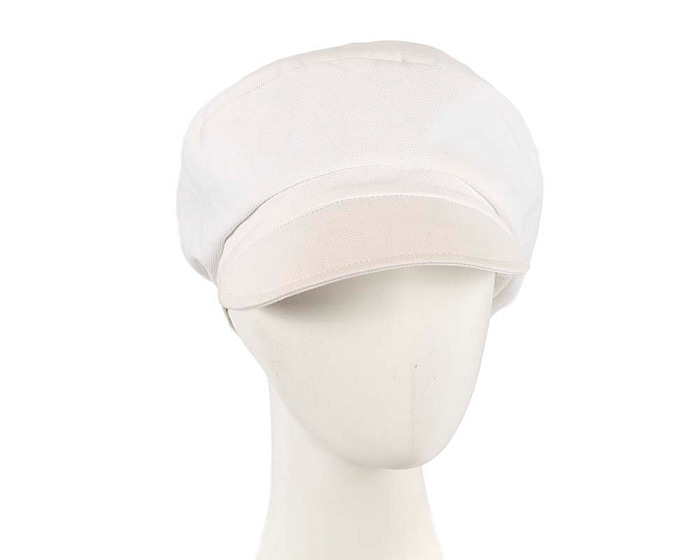 Ladies summer white newsboy cap by Betmar New York