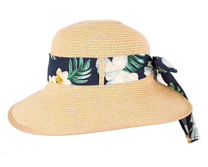 Straw wide brimmed ladies summer beach hat - Image 3