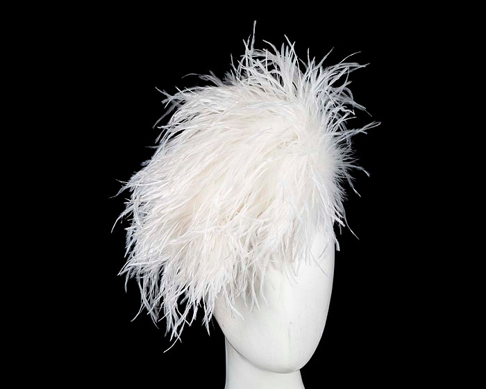 White feather fascinator by Cupids Millinery