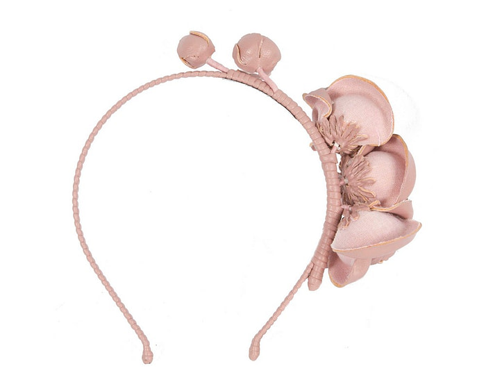 Taupe leather flowers headband by Max Alexander - Image 4