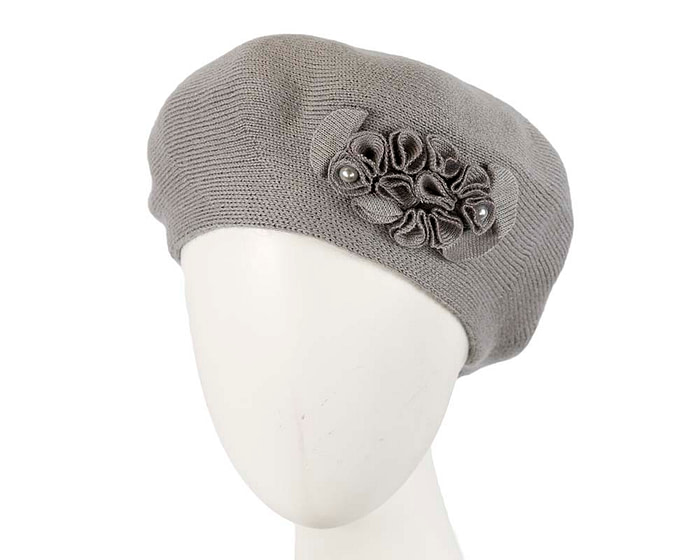 Warm woven grey beret by Max Alexander