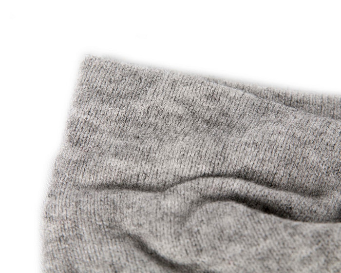 Light grey European Made woolen headband - Image 3