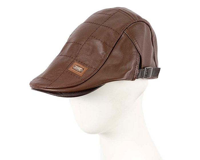 Brown leather flat cap by Max Alexander M134