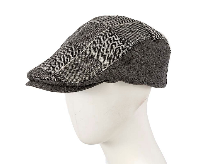 Grey patches ivy flat cap