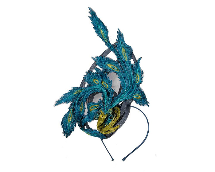 Exclusive peacock fascinator - Image 2