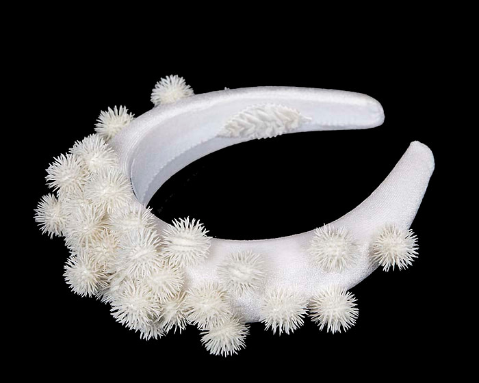 Exclusive white fascinator headband - Image 2