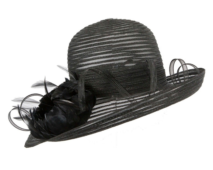 Black hat with feather flower - Image 2