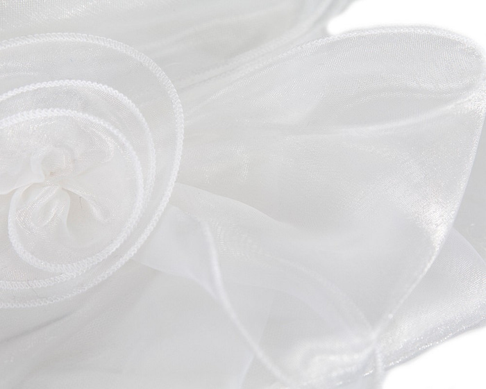 White Organza Racing Hat - Image 5