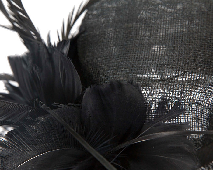 Black sinamay and feathers fascinator - Image 5