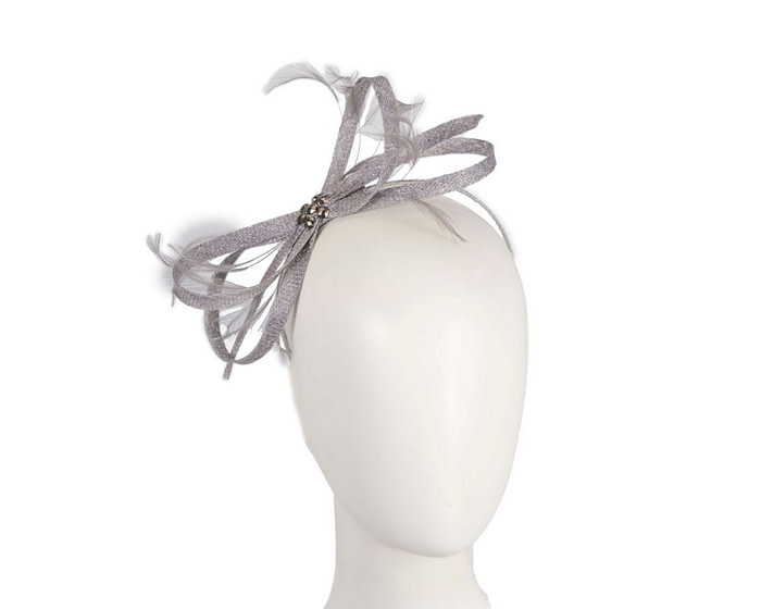 Grey sinamay loops and feathers fascinator