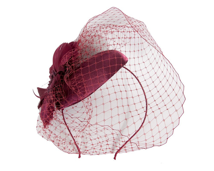 Burgundy fascinator with feather and veil - Image 2