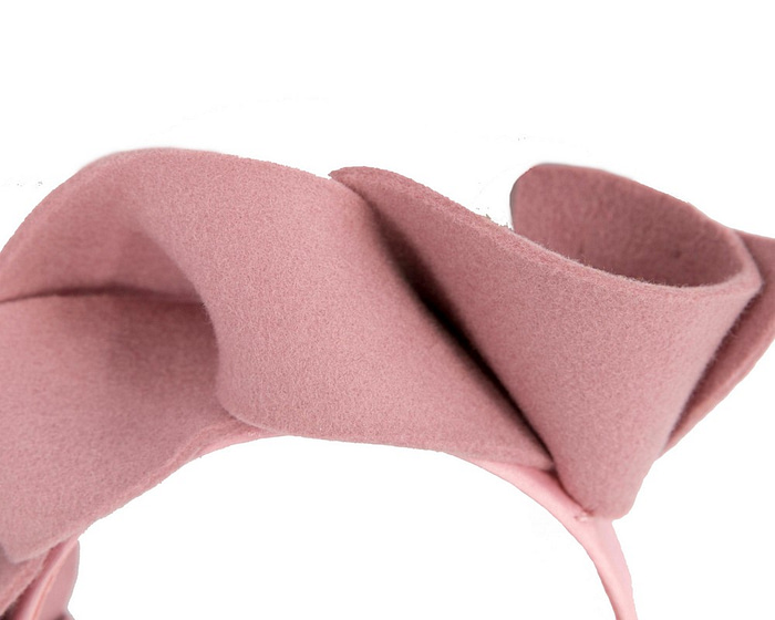 Twisted dusty pink felt winter racing fascinator by Max Alexander - Image 3