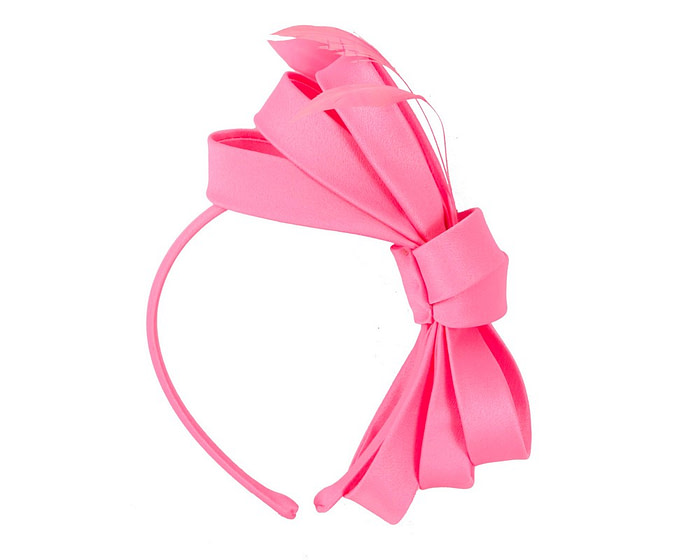 Hot pink bow racing fascinator by Max Alexander - Image 4