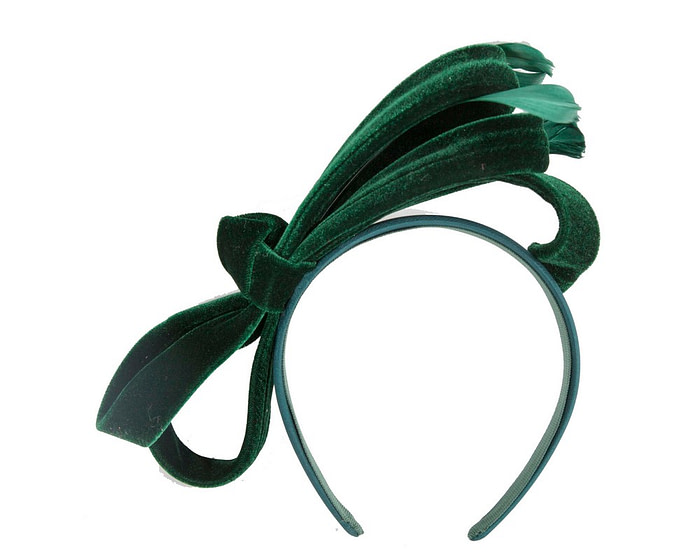 Green velvet bow racing fascinator by Max Alexander - Image 4