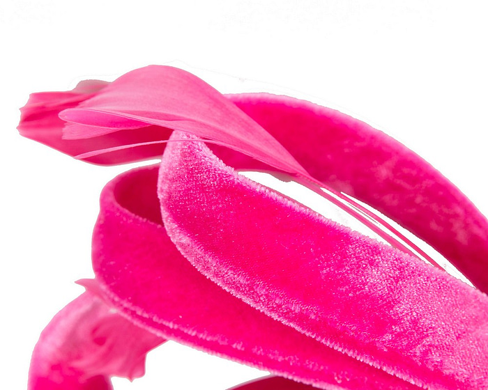 Hot pink velvet bow racing fascinator by Max Alexander - Image 3