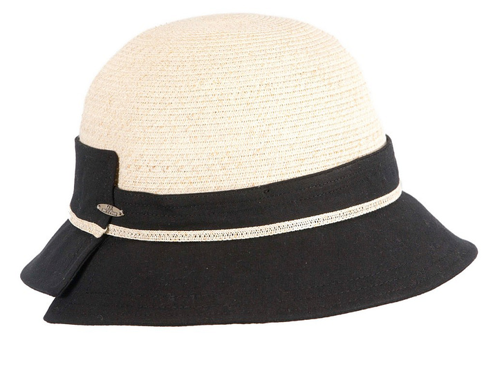 Black straw ladies summer beach hat - Image 2