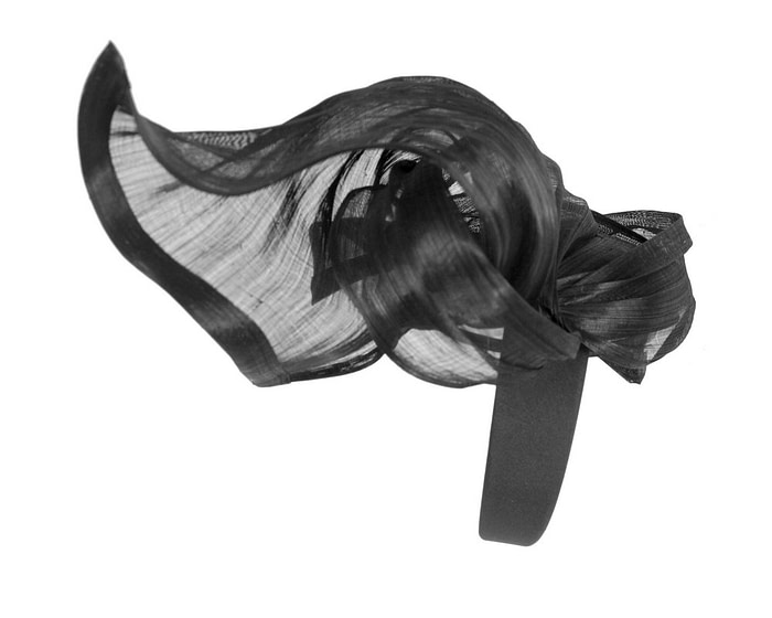 Bespoke black silk abaca fascinator by Fillies Collection - Image 4