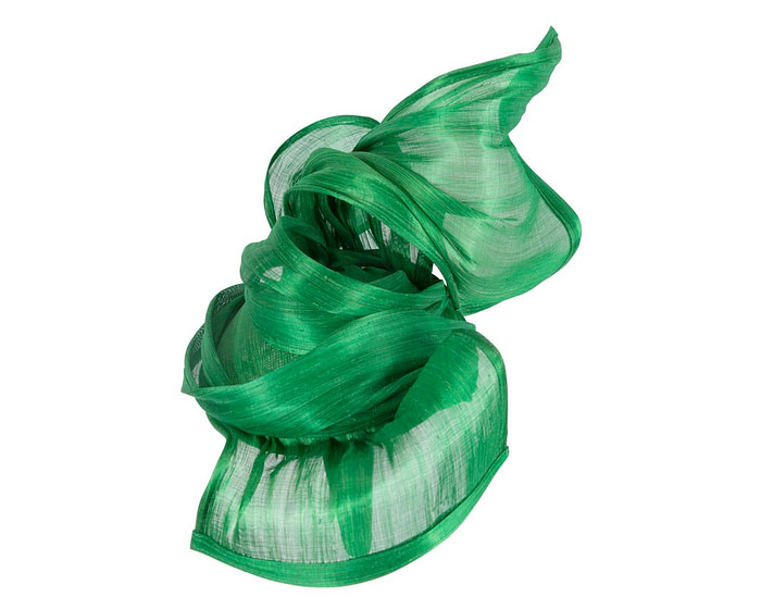 Bespoke green silk abaca fascinator by Fillies Collection - Image 3