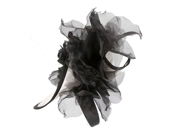 Exclusive white & black fascinator with flower by Fillies Collection - Image 3