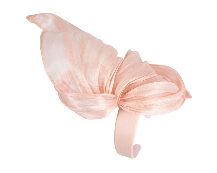 Bespoke pink silk abaca fascinator by Fillies Collection - Image 4