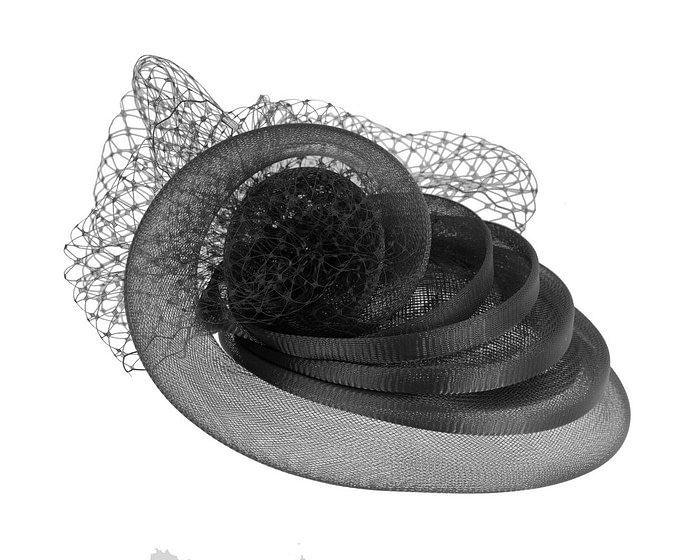 Custom made black cocktail hat - Image 4