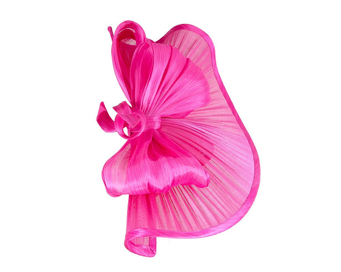 Large fuchsia jinsin racing fascinator by Fillies Collection - Image 4