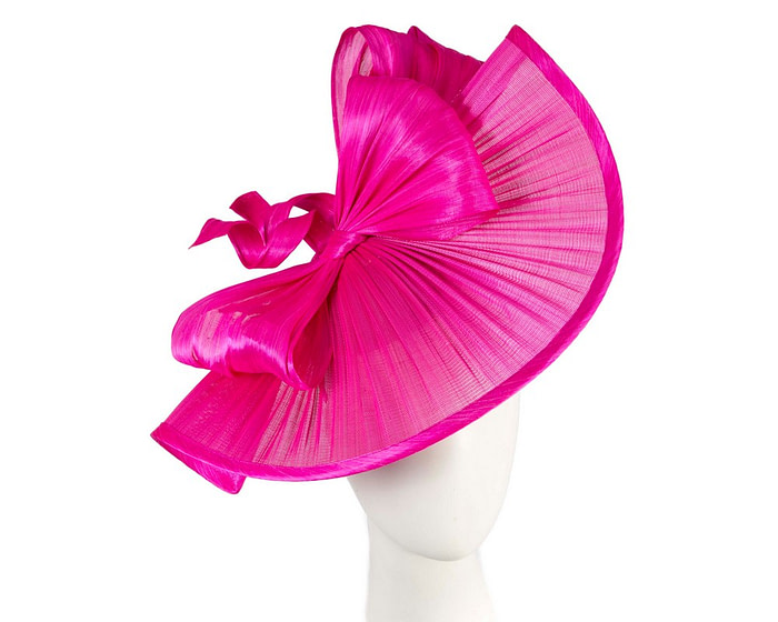 Large fuchsia jinsin racing fascinator by Fillies Collection