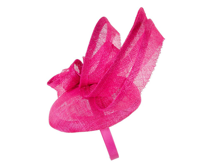 Sculpted fuchsia sinamay fascinator by Max Alexander - Image 3