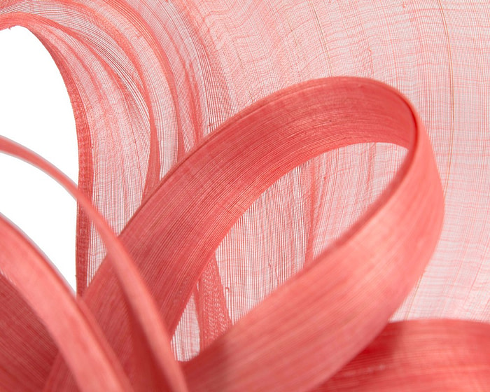 Large coral silk abaca heart fascinator - Image 5