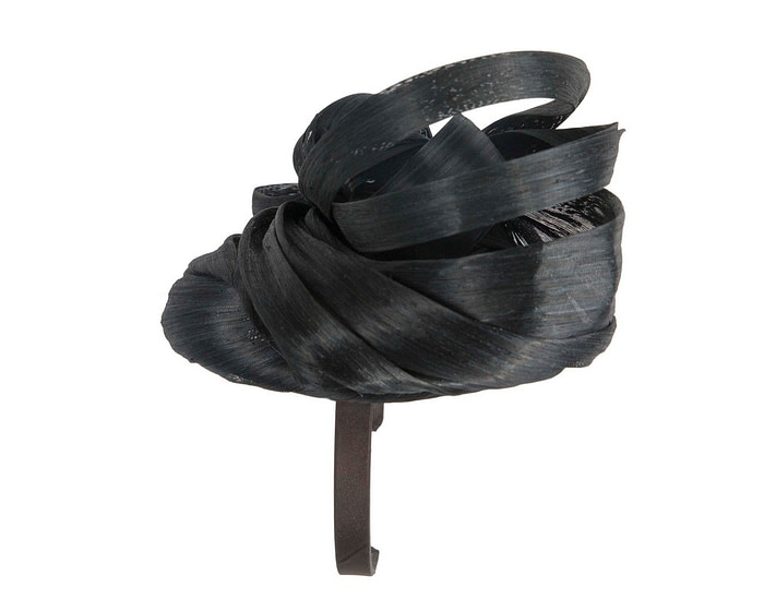 Exclusive black fascinator by Cupids Millinery - Image 3
