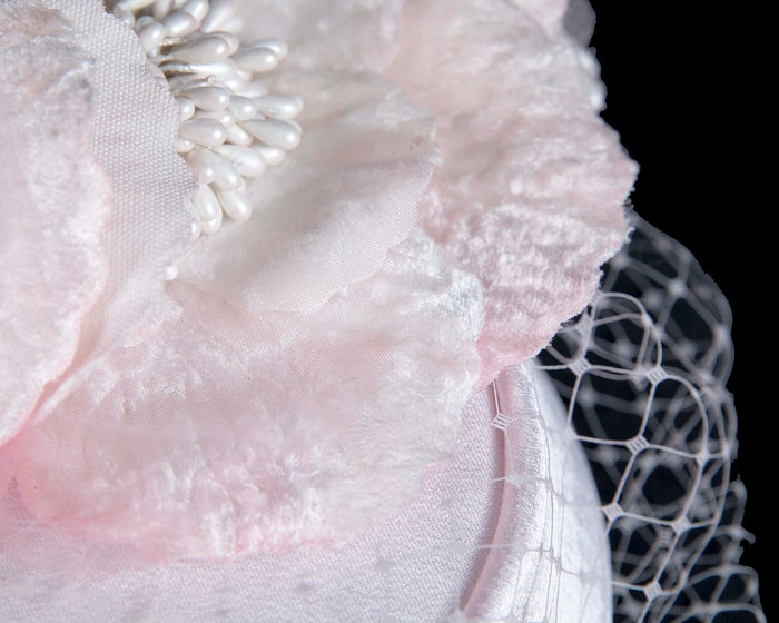 Custom made pink pillbox hat with flowers & face veiling - Image 3