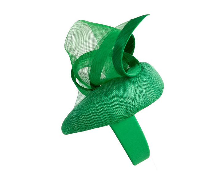 Green pillbox fascinator by Fillies Collection - Image 4