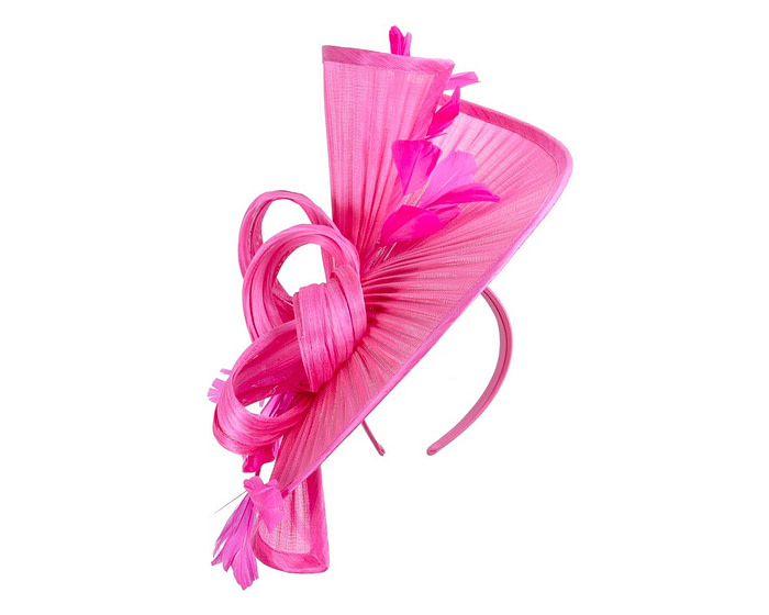 Large fuchsia jinsin racing fascinator by Fillies Collection - Image 2