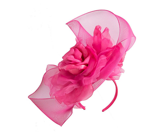 Large structured fuchsia fascinator by Fillies Collection - Image 2