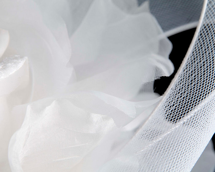 Large structured white fascinator by Fillies Collection - Image 5