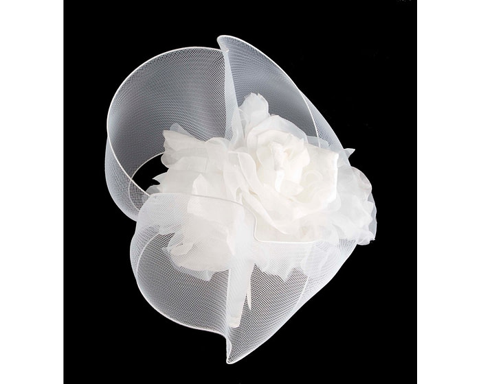 Large structured white fascinator by Fillies Collection - Image 3