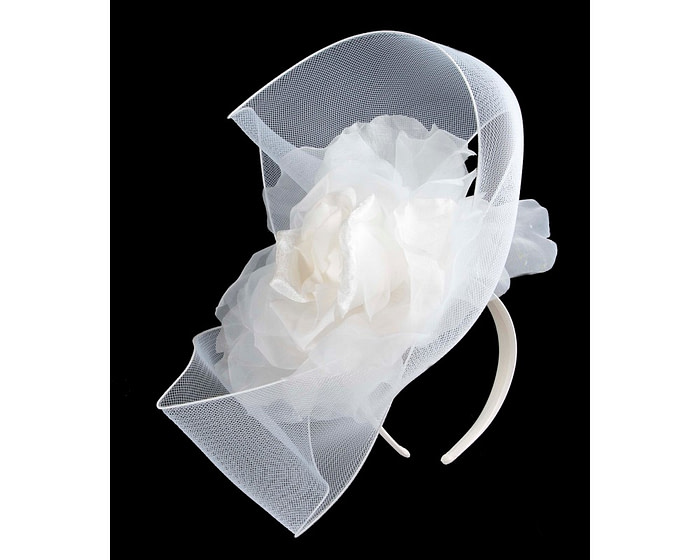 Large structured white fascinator by Fillies Collection - Image 2