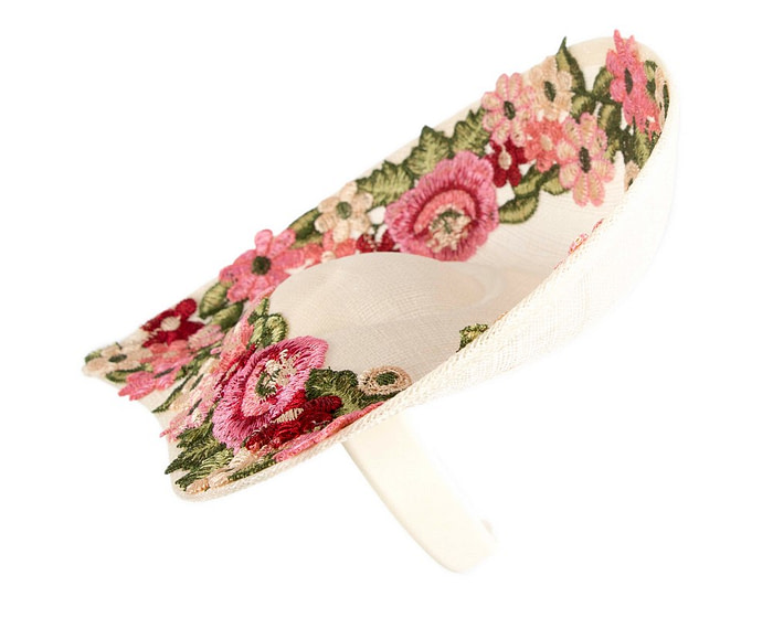 Floral Embroidered Cream Fascinator by Fillies Collection - Image 3