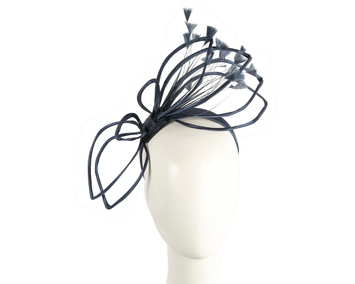 Thin outline navy fascinator with feathers