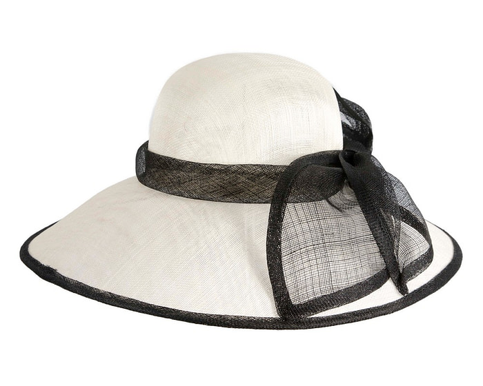 Large cream & black sinamay hat with bow - Image 6