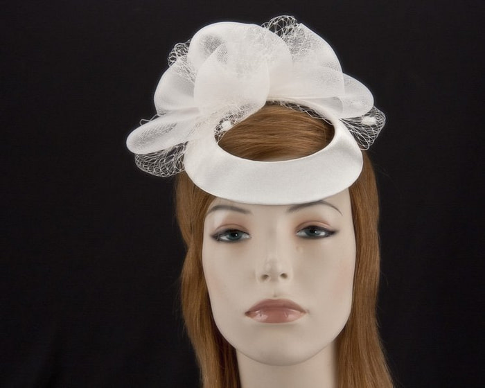 Custom Made cream cocktail hat for wedding and special occasions - Hats From OZ