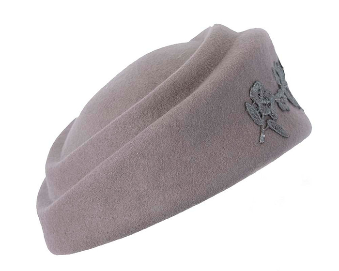 Large grey felt beret hat with lace - Hats From OZ